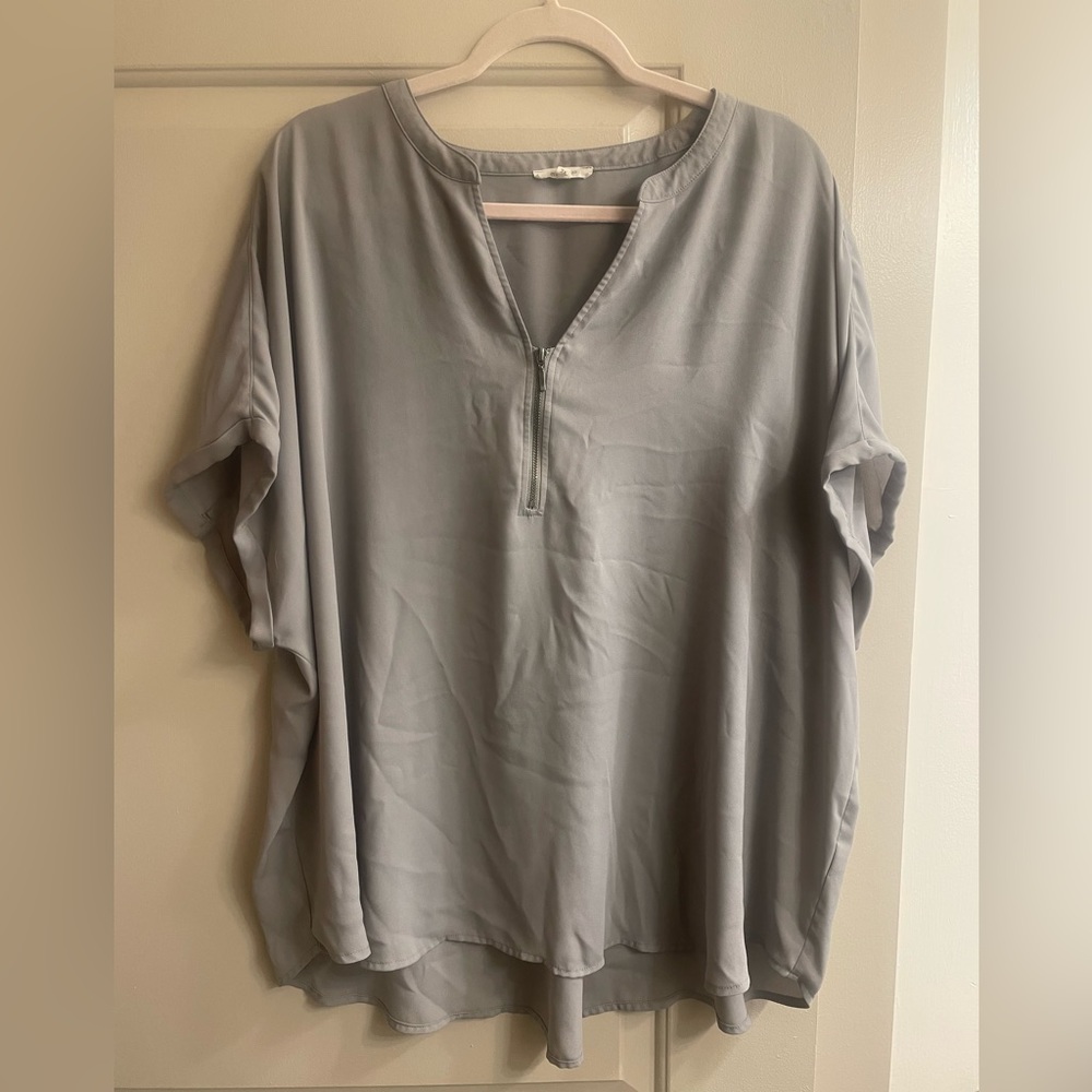 Grey Blouse from Maurices (VGUC)
